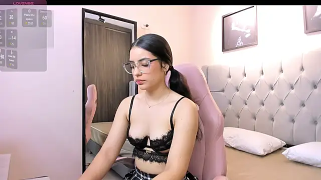 Snapshot of AZ_Aliiz chatting on 07-09-26, 12:37 AZ Aliiz online show from 07-09-26, 12:37