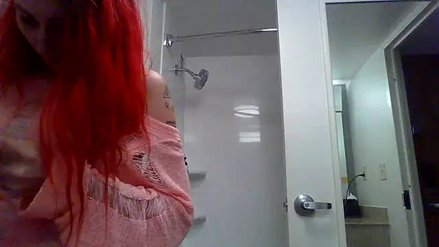 Snapshot of mistresskitty_magic chatting on 07-19-26, 11:19 mistresskitty magic online show from 07-19-26, 11:19