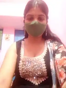 Snapshot of JYOTI_023 chatting on 06-18-26, 04:13 JYOTI 023 online show from 06-18-26, 04:13