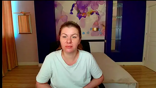 Snapshot of LunaKissesx chatting on 06-08-26, 05:52 LunaKissesx online show from 06-08-26, 05:52