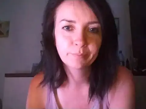 Snapshot of JenniferAlone chatting on 06-26-26, 09:08 JenniferAlone online show from 06-26-26, 09:08