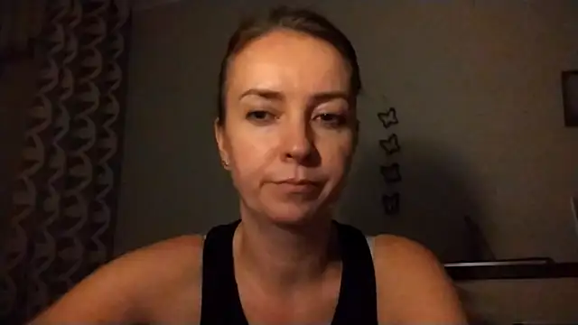 Snapshot of JenniferAlone chatting on 07-19-26, 08:12 JenniferAlone online show from 07-19-26, 08:12