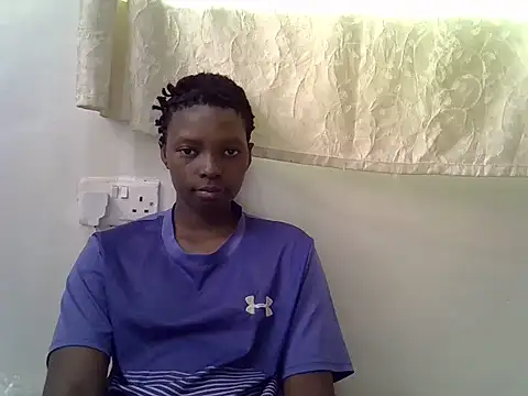 Snapshot of smile_lily chatting on 07-29-26, 10:57 smile lily online show from 07-29-26, 10:57