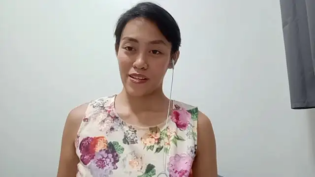 Snapshot of PhuongTurpin chatting on 06-21-26, 05:59 PhuongTurpin online show from 06-21-26, 05:59