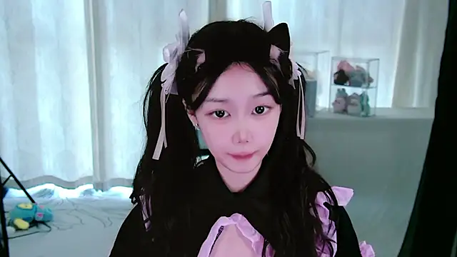 keke-miss online show from 07-17-26, 06:09