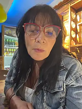 Snapshot of _Pamela04 chatting on 06-14-26, 02:09 Pamela04 online show from 06-14-26, 02:09