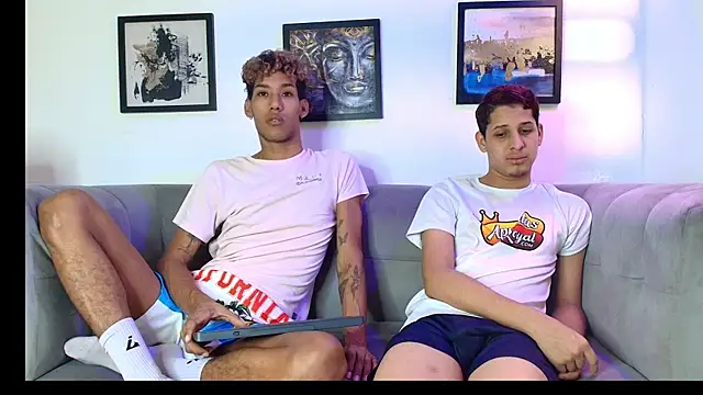 Snapshot of Thick_cock_guys chatting on 07-11-26, 07:27 Thick cock guys online show from 07-11-26, 07:27