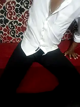 Snapshot of Lawrencedlkk007 chatting on 03-03-25, 01:53 Lawrencedlkk007 online show from 03-03-25, 01:53