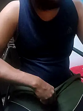 Snapshot of Lawrencedlkk007 chatting on 02-12-26, 01:28 Lawrencedlkk007 online show from 02-12-26, 01:28