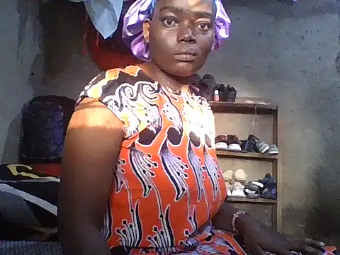 Snapshot of Amara254 chatting on 07-17-26, 04:30 Amara254 online show from 07-17-26, 04:30