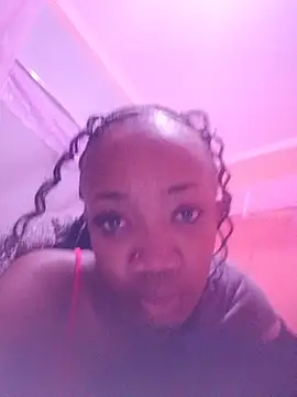 Busty Andieee online show from 06-15-26, 07:49