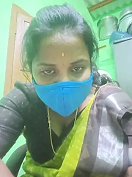 Snapshot of Tamil_Aathira_sri chatting on 07-16-26, 05:41 Tamil Aathira sri online show from 07-16-26, 05:41