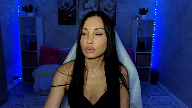 Snapshot of NikoleMills chatting on 07-03-26, 05:14 NikoleMills online show from 07-03-26, 05:14