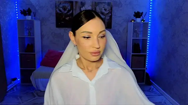 Snapshot of NikoleMills chatting on 07-07-26, 06:47 NikoleMills online show from 07-07-26, 06:47