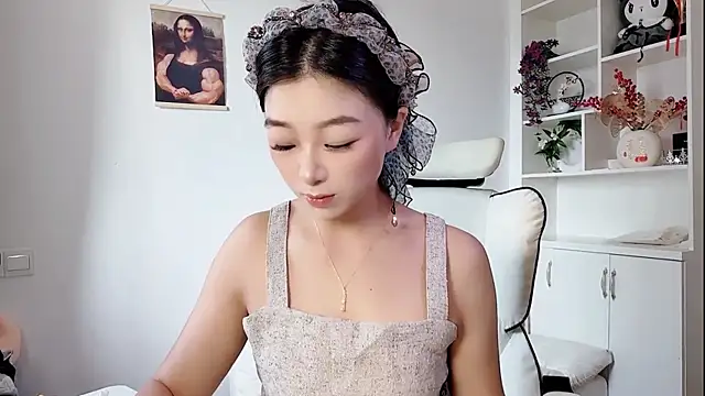 Snapshot of yunbao_ chatting on 06-23-26, 12:19 yunbao online show from 06-23-26, 12:19