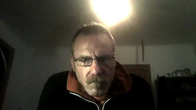 Snapshot of Greg0ri73 chatting on 06-10-26, 11:13 Greg0ri73 online show from 06-10-26, 11:13