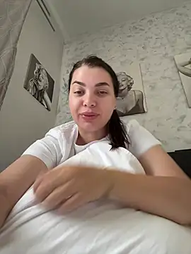 Snapshot of ANABELLA87 chatting on 06-16-26, 06:38 ANABELLA87 online show from 06-16-26, 06:38