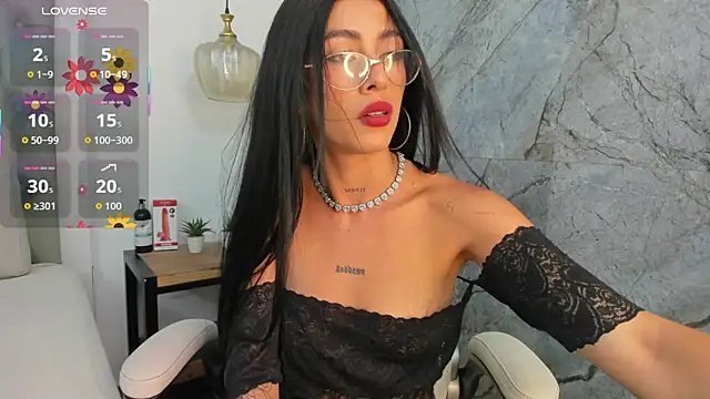 coonie paige online show from 06-18-26, 07:18