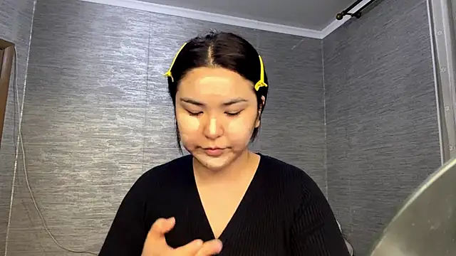 Snapshot of takatsukisenn chatting on 06-13-26, 04:38 takatsukisenn online show from 06-13-26, 04:38