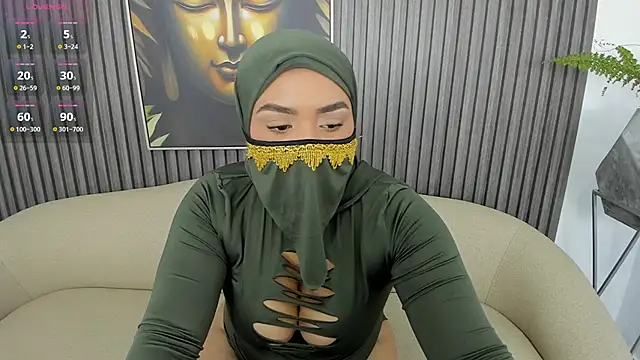 Snapshot of zoe_samira chatting on 06-11-26, 04:21 zoe samira online show from 06-11-26, 04:21