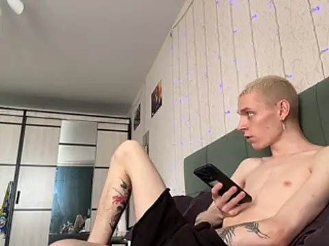 Snapshot of I_K_A chatting on 07-16-26, 02:12 I K A online show from 07-16-26, 02:12