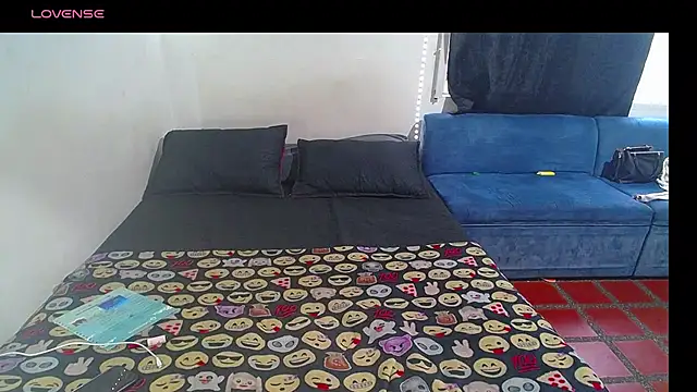 Snapshot of karyblushhh chatting on 07-08-26, 10:03 karyblushhh online show from 07-08-26, 10:03