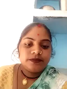 Snapshot of Cut_pihu56 chatting on 06-13-26, 03:48 Cut pihu56 online show from 06-13-26, 03:48