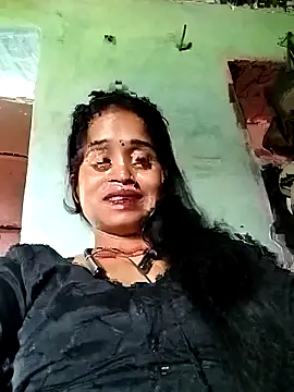 Snapshot of Cut_simran56 chatting on 06-14-26, 06:15 Cut simran56 online show from 06-14-26, 06:15