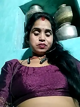 Snapshot of Cut_simran56 chatting on 07-04-26, 04:57 Cut simran56 online show from 07-04-26, 04:57