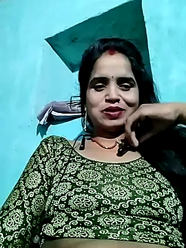 Snapshot of Cut_simran56 chatting on 07-14-26, 08:08 Cut simran56 online show from 07-14-26, 08:08