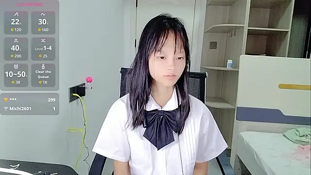 Snapshot of xiaoyu-22 chatting on 06-11-26, 02:53 xiaoyu-22 online show from 06-11-26, 02:53