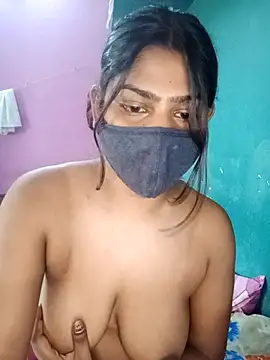 Snapshot of Model-031 chatting on 06-12-26, 08:35 Model-031 online show from 06-12-26, 08:35