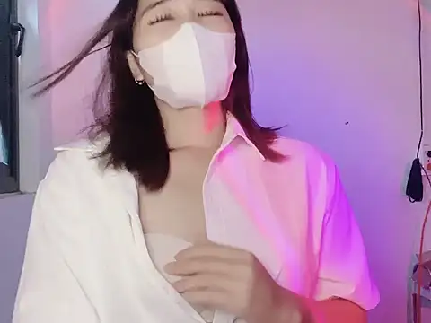 Snapshot of miumiubeauty chatting on 06-17-26, 05:32 miumiubeauty online show from 06-17-26, 05:32
