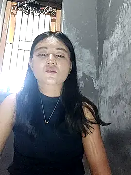 Snapshot of Rayya_4yy chatting on 07-17-26, 08:54 Rayya 4yy online show from 07-17-26, 08:54