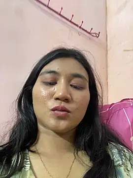 Snapshot of Rayya_4yy chatting on 07-30-26, 02:38 Rayya 4yy online show from 07-30-26, 02:38