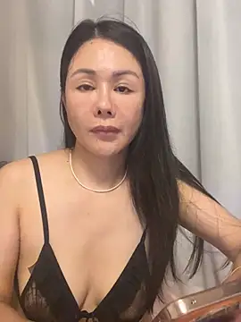 Snapshot of Sao-mei chatting on 07-03-26, 03:40 Sao-mei online show from 07-03-26, 03:40