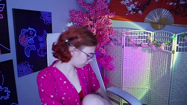 SeraphineDuskryn online show from 07-13-26, 11:35