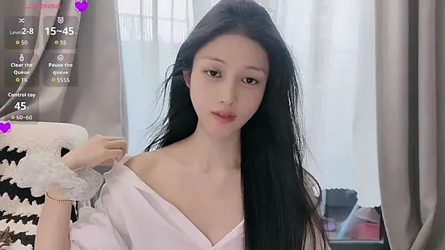 Snapshot of lulu-789 chatting on 07-25-26, 04:43 lulu-789 online show from 07-25-26, 04:43