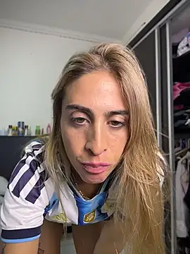 NicoleWilder online show from 06-24-26, 07:24