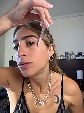 NicoleWilder online show from 06-30-26, 01:23