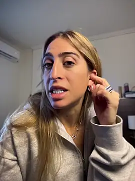 NicoleWilder online show from 07-02-26, 03:51