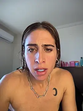NicoleWilder online show from 07-14-26, 02:23