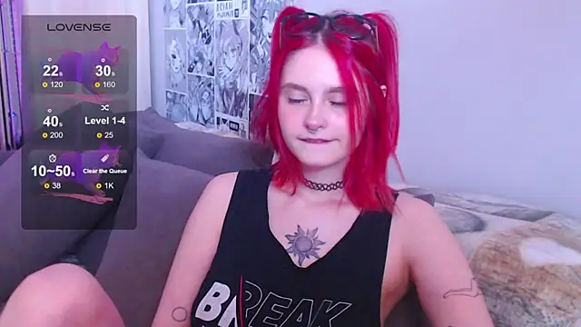 Snapshot of ScarlettAw chatting on 06-18-26, 08:14 ScarlettAw online show from 06-18-26, 08:14
