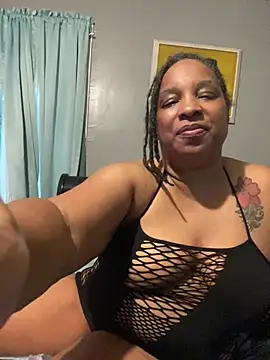 Snapshot of Black_Pearl70 chatting on 07-31-26, 10:31 Black Pearl70 online show from 07-31-26, 10:31