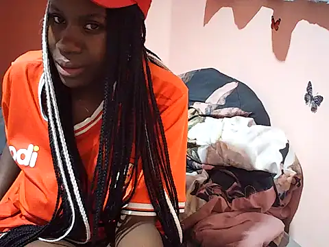 Snapshot of pretty_renor chatting on 07-19-26, 05:22 pretty renor online show from 07-19-26, 05:22
