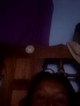 Snapshot of pamela_sween chatting on 06-17-26, 10:17 pamela sween online show from 06-17-26, 10:17