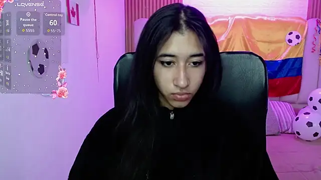 Snapshot of Sofii_tk chatting on 06-20-26, 03:20 Sofii tk online show from 06-20-26, 03:20