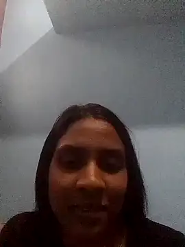 Snapshot of khusii_09 chatting on 06-16-26, 06:27 khusii 09 online show from 06-16-26, 06:27