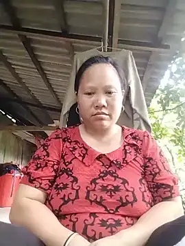 Snapshot of Chily-yy chatting on 07-15-26, 10:31 Chily-yy online show from 07-15-26, 10:31