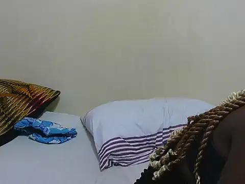 Snapshot of Arriana_ chatting on 07-28-26, 08:52 Arriana online show from 07-28-26, 08:52